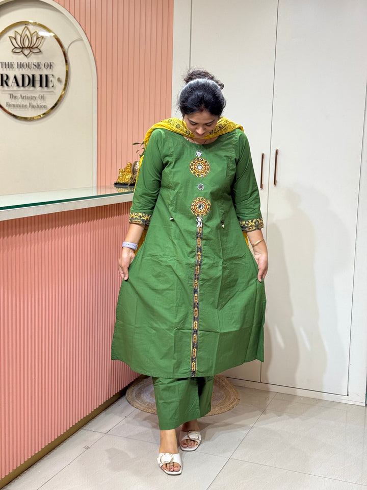 Pure Cotton Geometrical Pattern Collection | R210