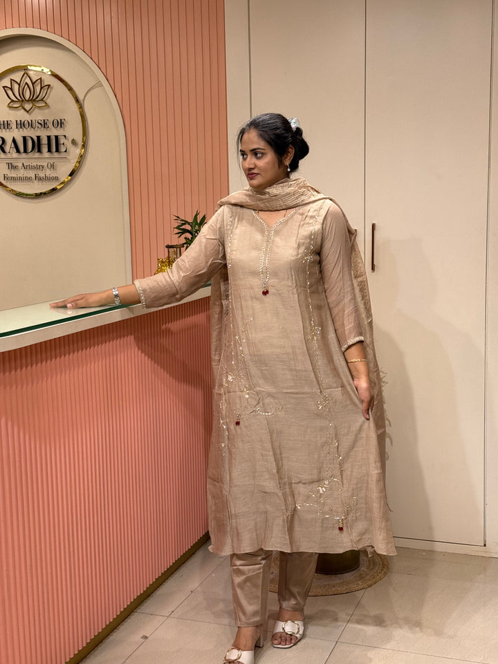 Pure Banarasi Mul Chanderi with Cotton Lining | R218