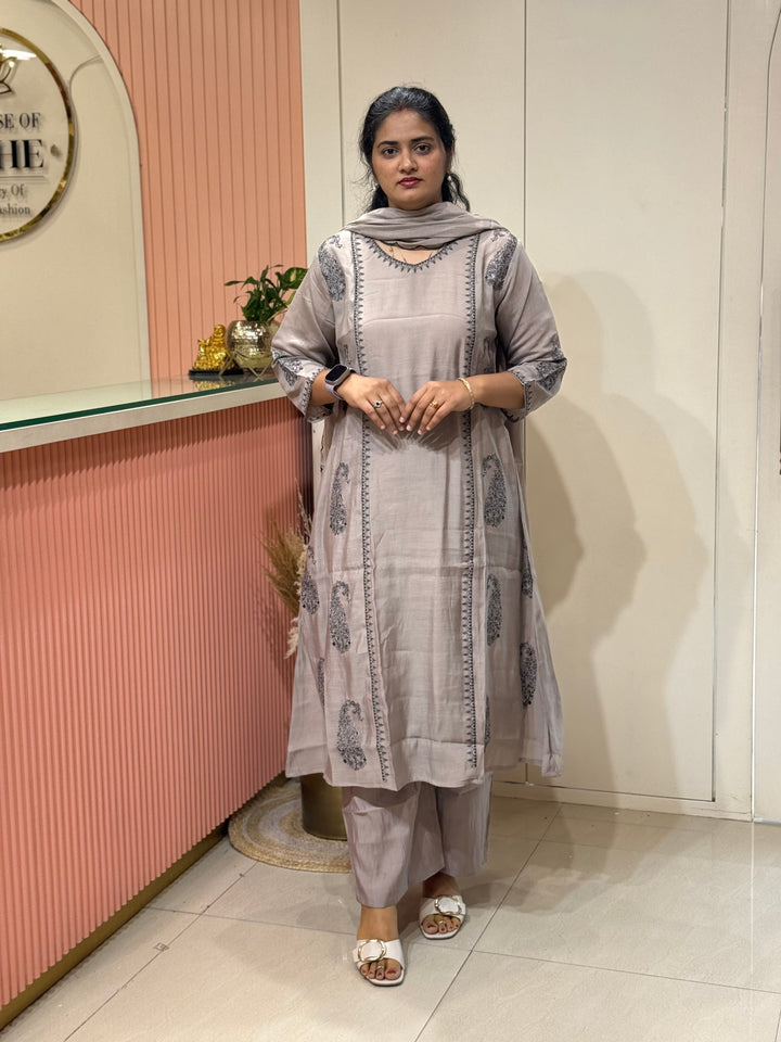 Mul Chanderi with Embroidery work (Cotton Lining) | R138