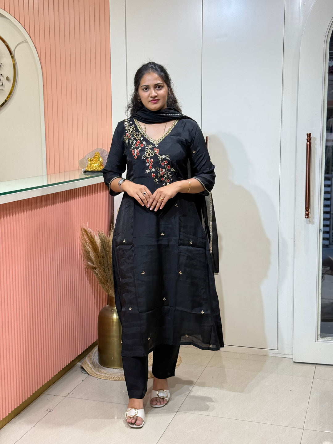 S Mul Chanderi 3 Pc Kurta Set | Semi Party Wear (New Arrivals )| R138