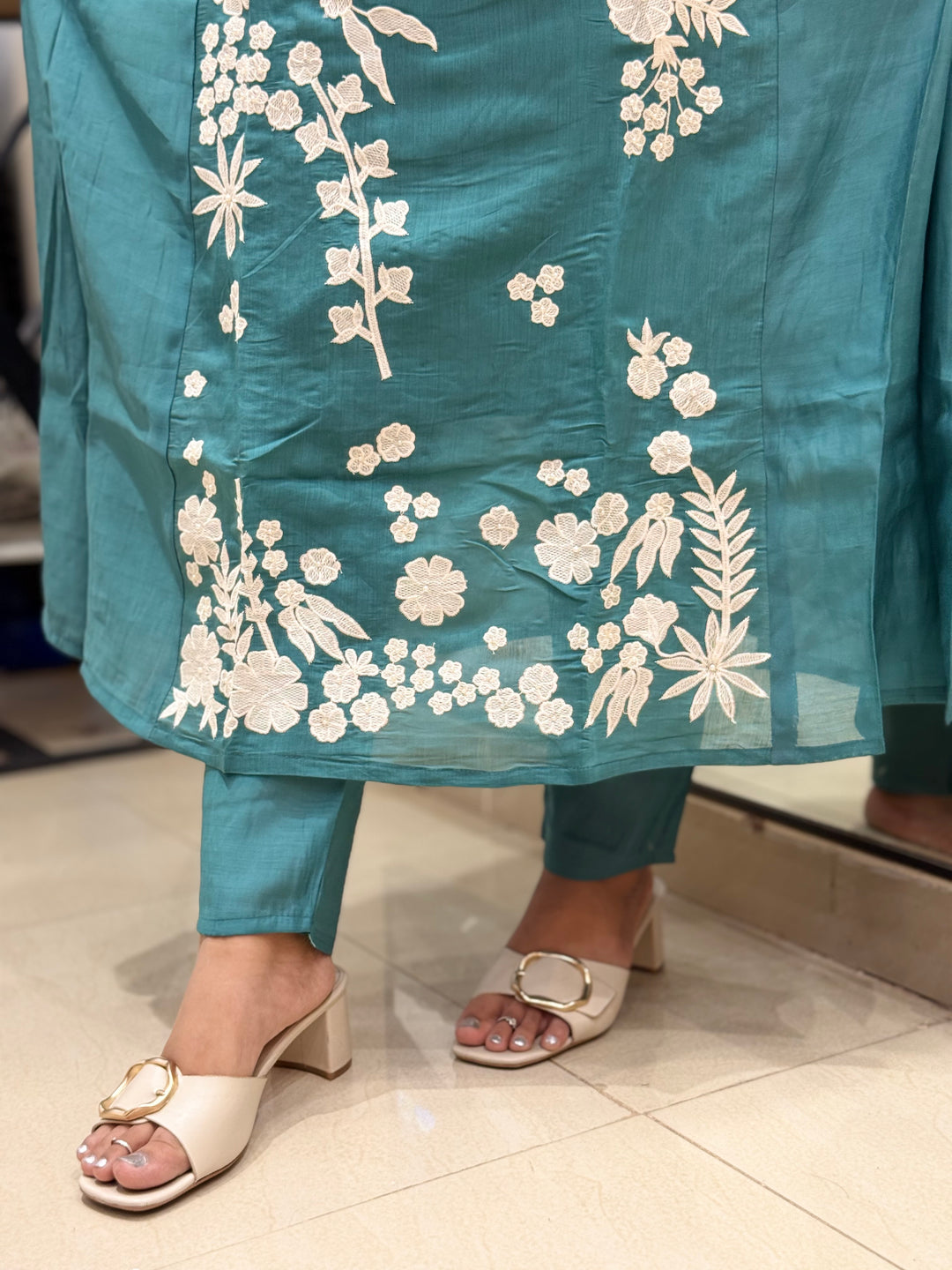 Mul Chanderi with Embroidery work | R204