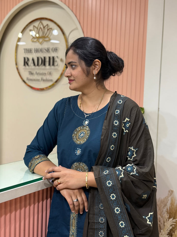 Pure Cotton Geometrical Pattern Collection | R210
