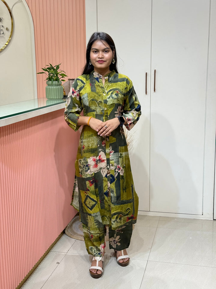 Rayon 2 piece collection with floral work | R137