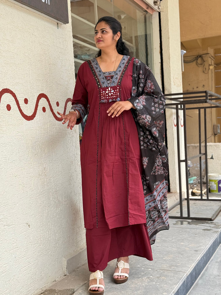 Cotton Yoke Pattern Collection – Real Mirror Work &amp; Pocket Patch | R173