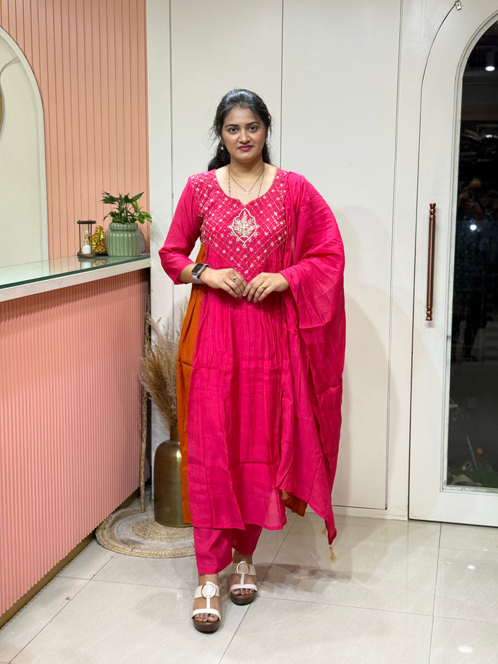Coral Mul Chanderi with Cut Dana Work | R206