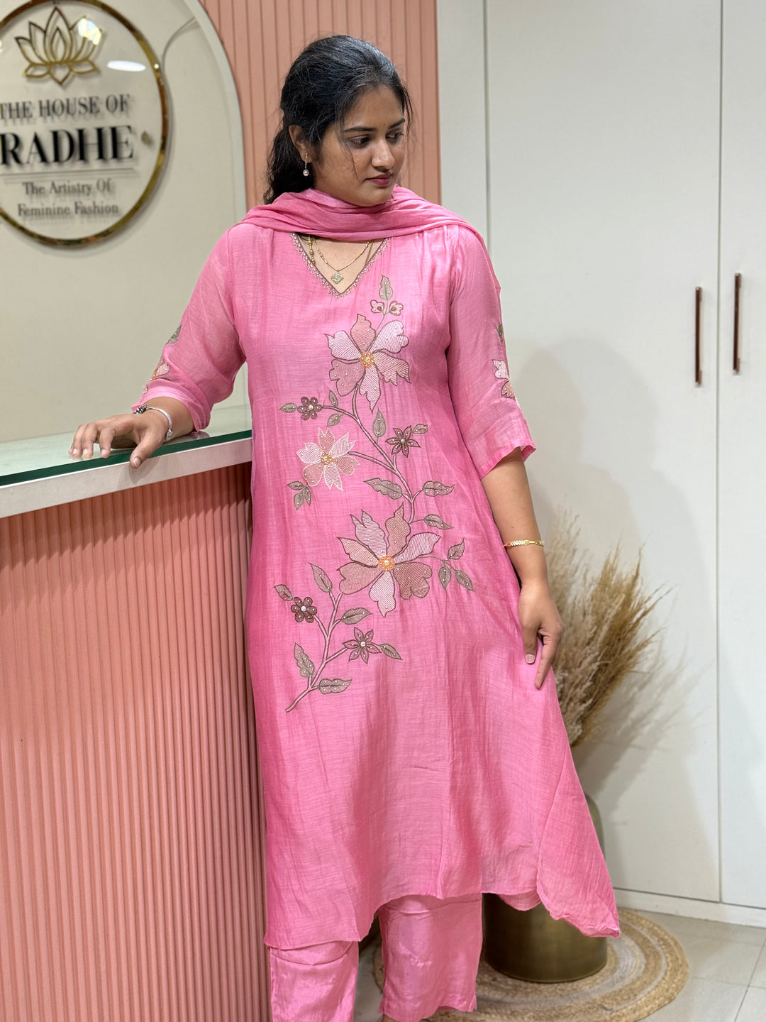 Pure Banarasi Mul Chanderi 3 Pcs Kurti set and Hand Embroidery work| R218