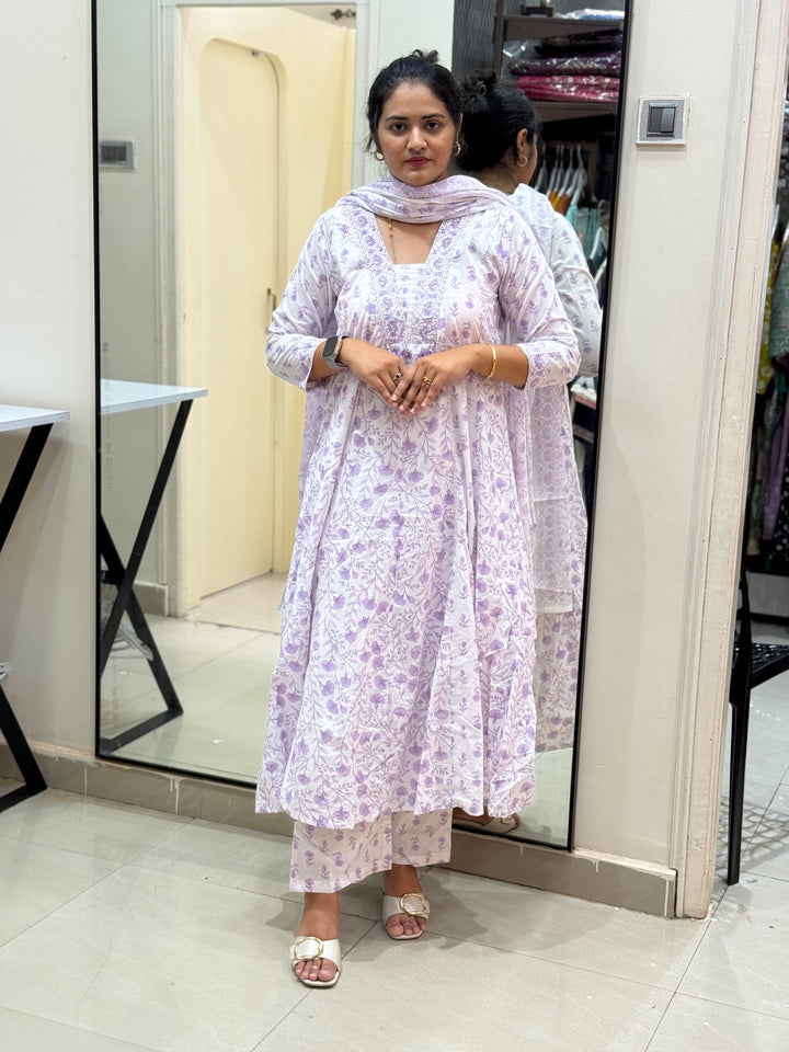 Cotton Dress with Cotton Lining – Summer Collection (White Base) | R113