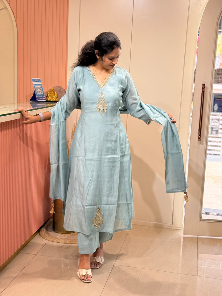Mul Chanderi Silk 3 Pc Kurta Set | Party Wear| R138
