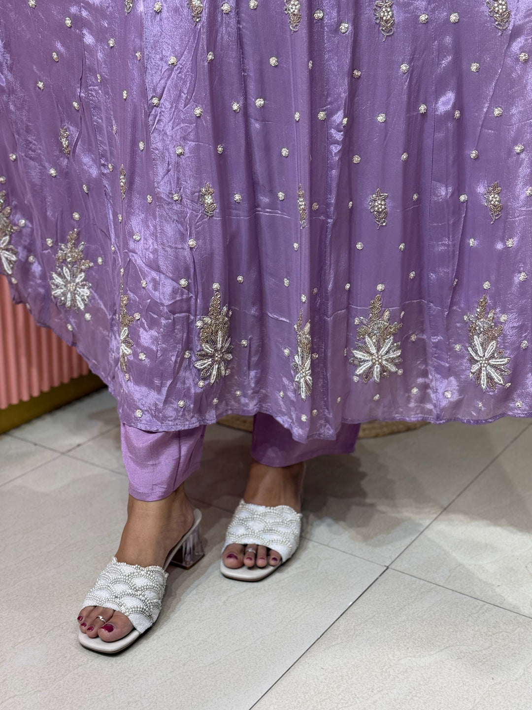 Pure Chinon Handwork Collection | R177