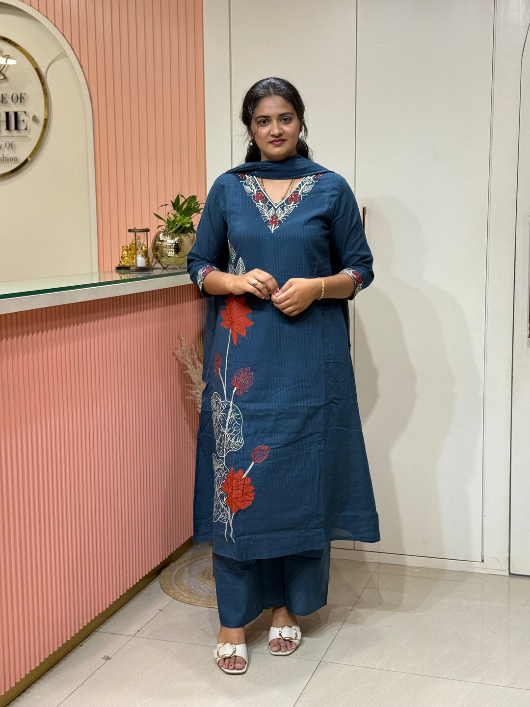 Mul Mul Cotton Collection with Beautiful Embroidery Work (Cotton Lining )| R181
