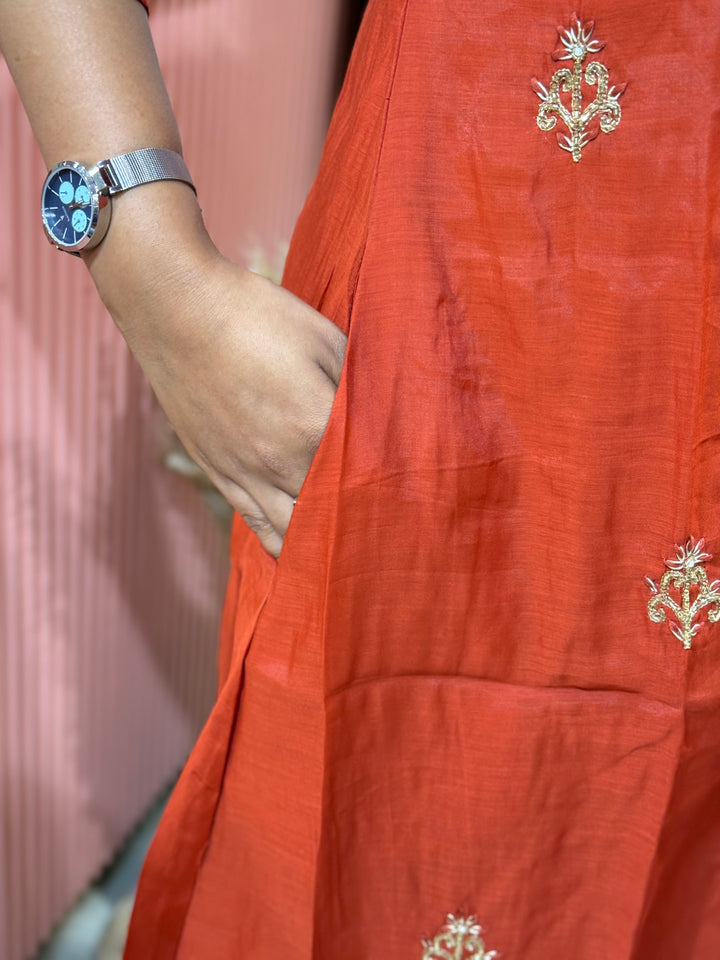 S Mul Chanderi 3 Pc Kurta Set | Semi Party Wear (New Arrivals )with Cotton Lining | R138