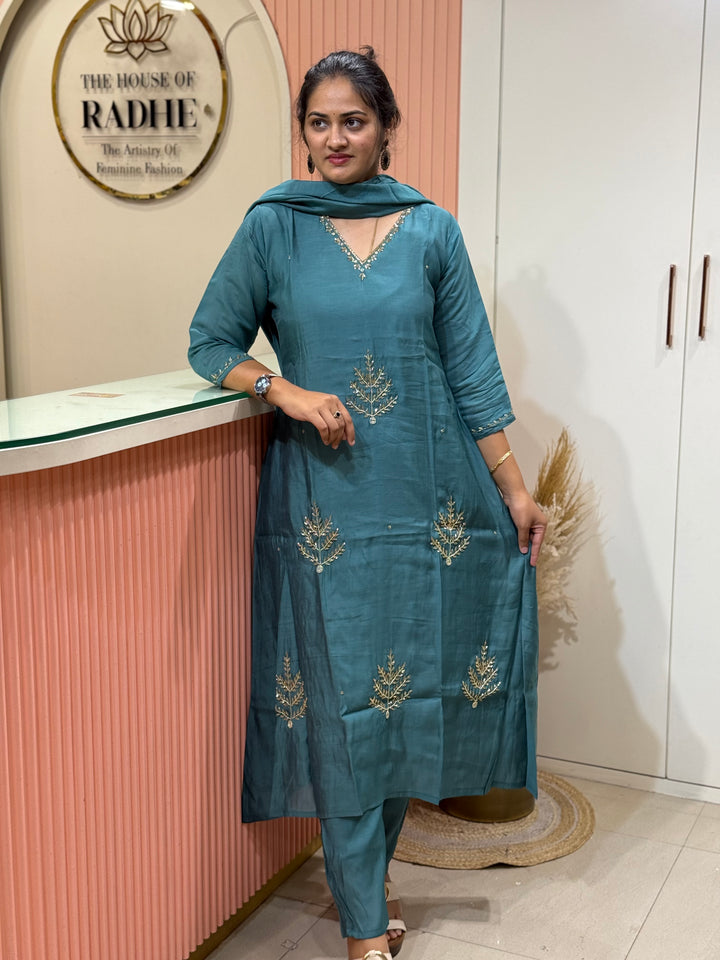 S Mul Chanderi 3 Pc Kurta Set | Semi Party Wear (New Arrivals)| R138