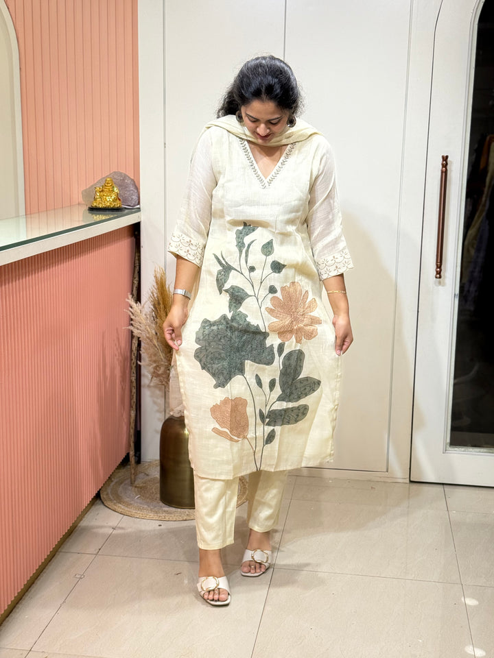 Luxury Pure Linen Collection – Kantha Stitch &amp; Knot Work | R154