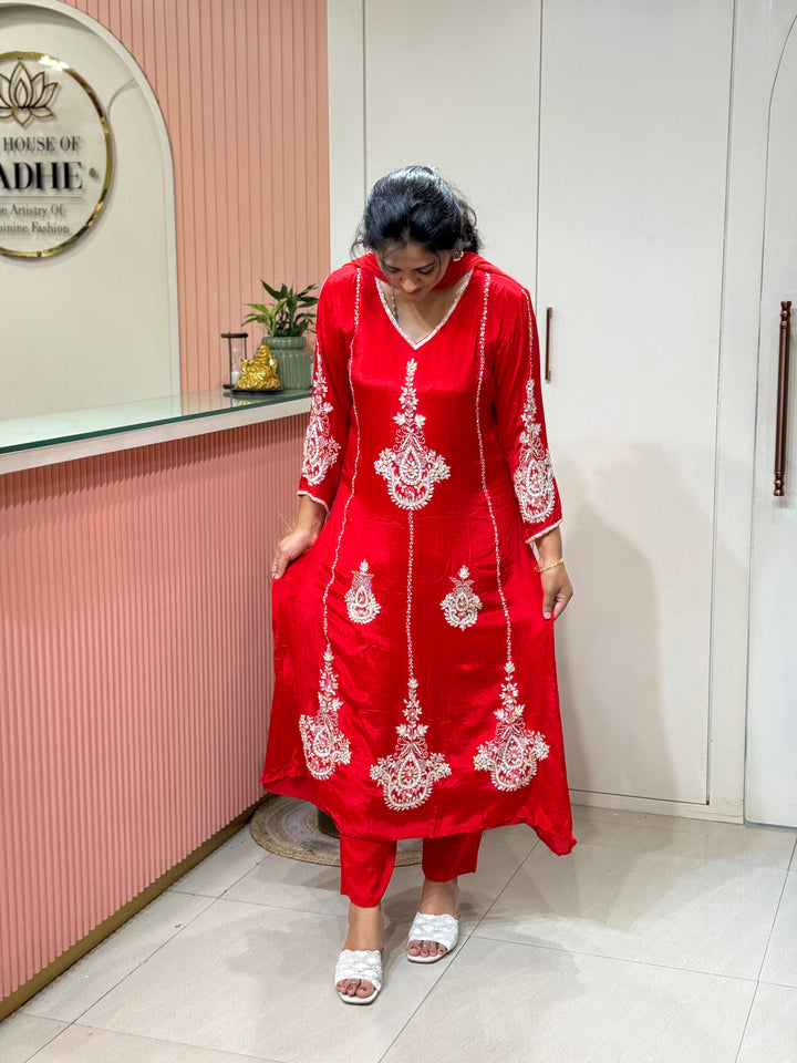 Pure Chinon Festive Collection | Full Handwork, Sequin &amp; Cut Dana | R177