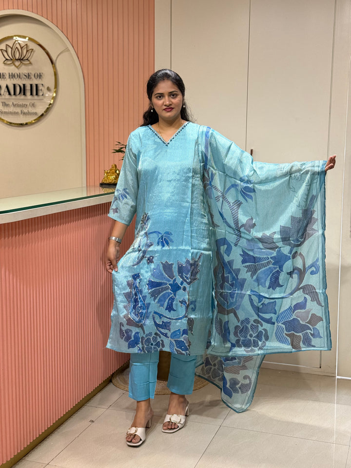 Pure Tissue  Collection | R223