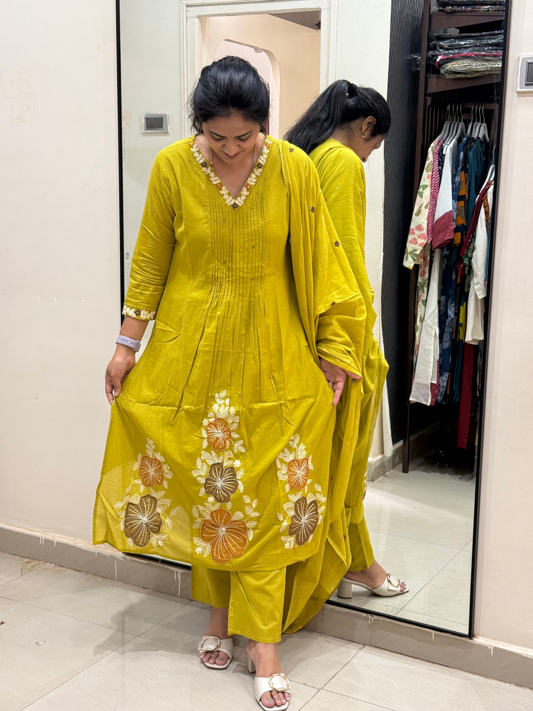 Mulmul Cotton New Collection With Embroidery Work | R190