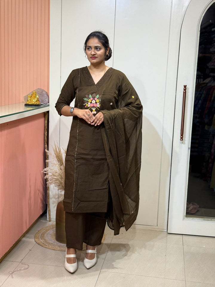 Hand Embroidered 3 Pc Cotton Collection – Summer Special | R166