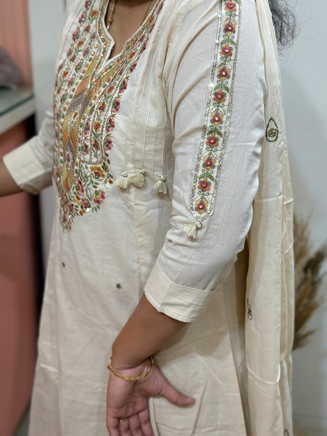 Mulmul Cotton New Collection With Embroidery Work | R190