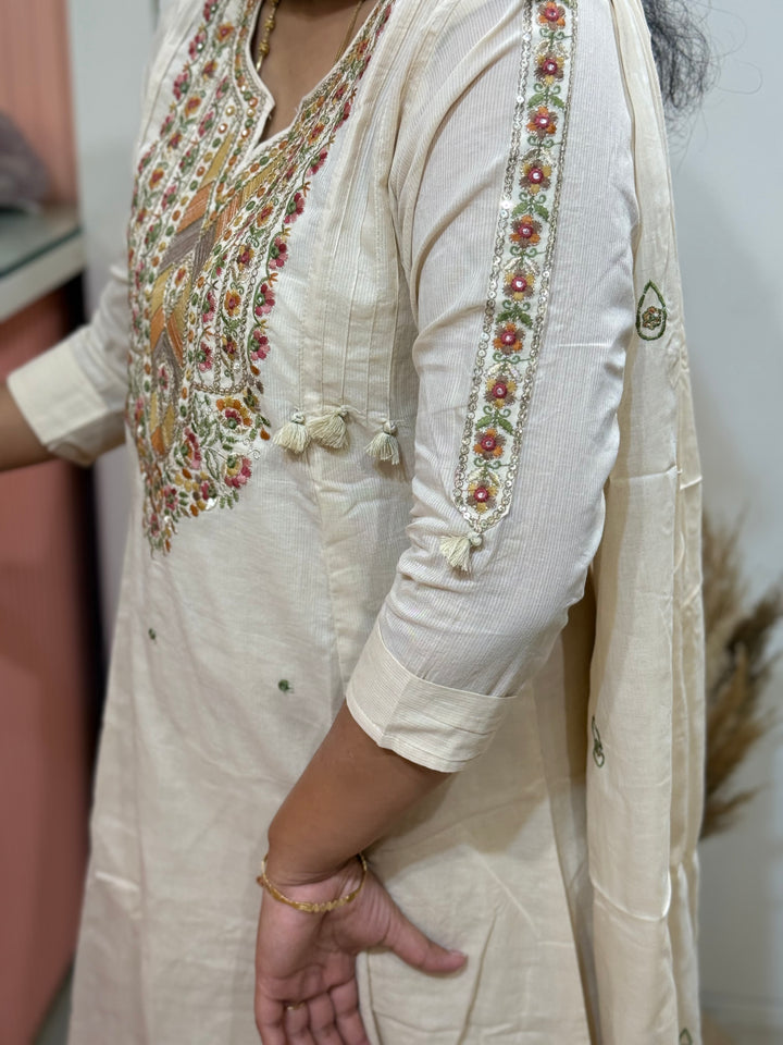 Mulmul Cotton New Collection With Embroidery Work | R190
