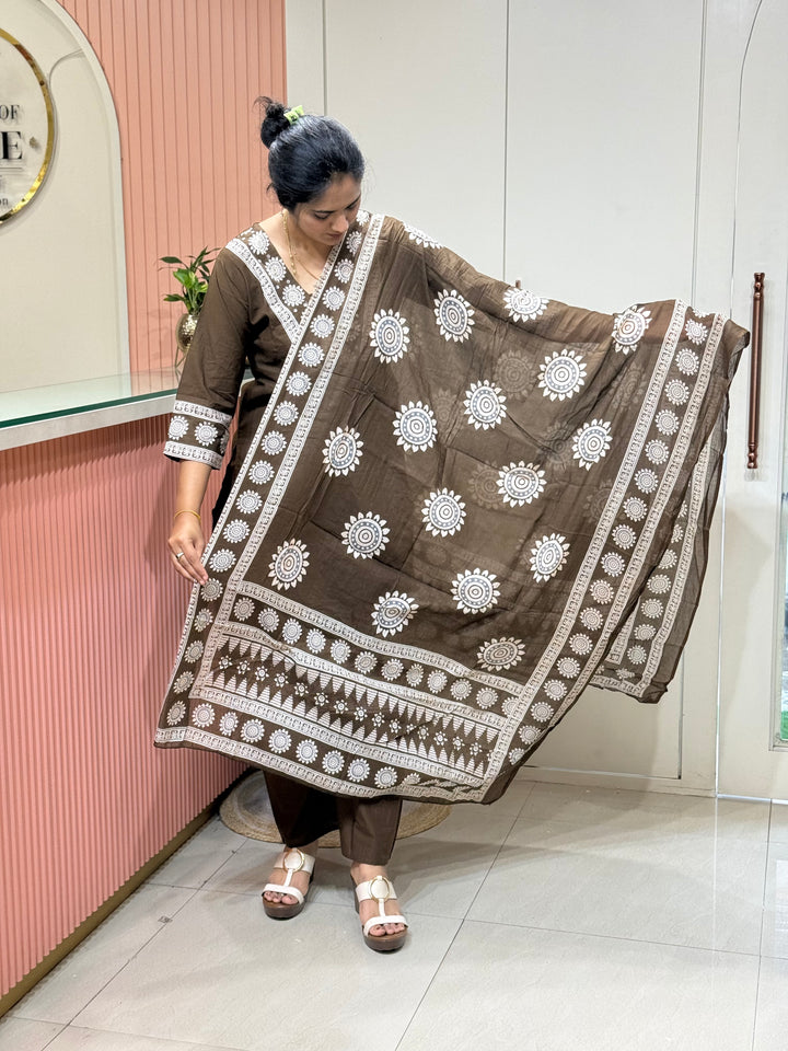 Cotton 3-Piece  Collection | R220