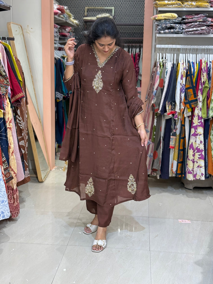 Mul Chanderi Silk 3 Pc Kurta Set | Party Wear| R138