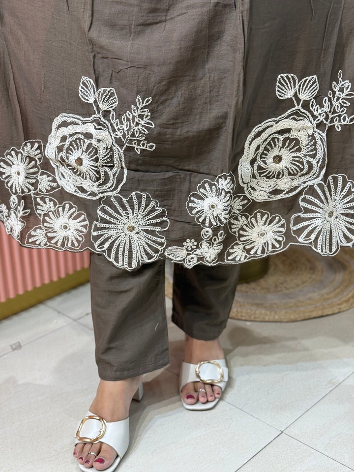 Pure Mul Cotton Collection with embroidery Work ( Cotton Lining) Extra Soft Fabric | R190