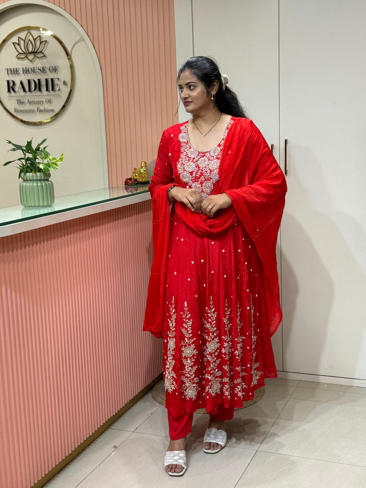 Pure Chinon Collection with Handwork | R177