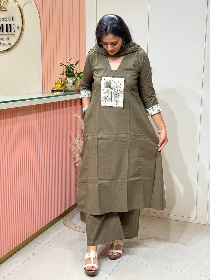 Cotton Beautiful Front &amp; Back Patchwork A-Line Collection | R220