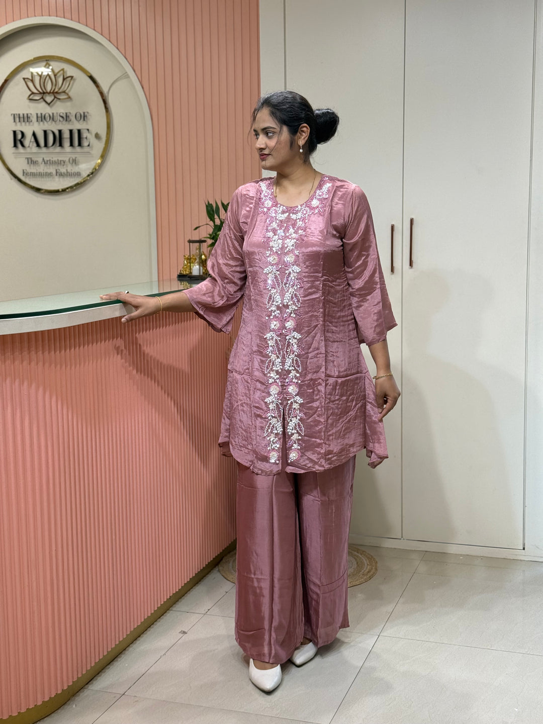 Chinon Designer 2 pcs Set Collection with Handwork | R167