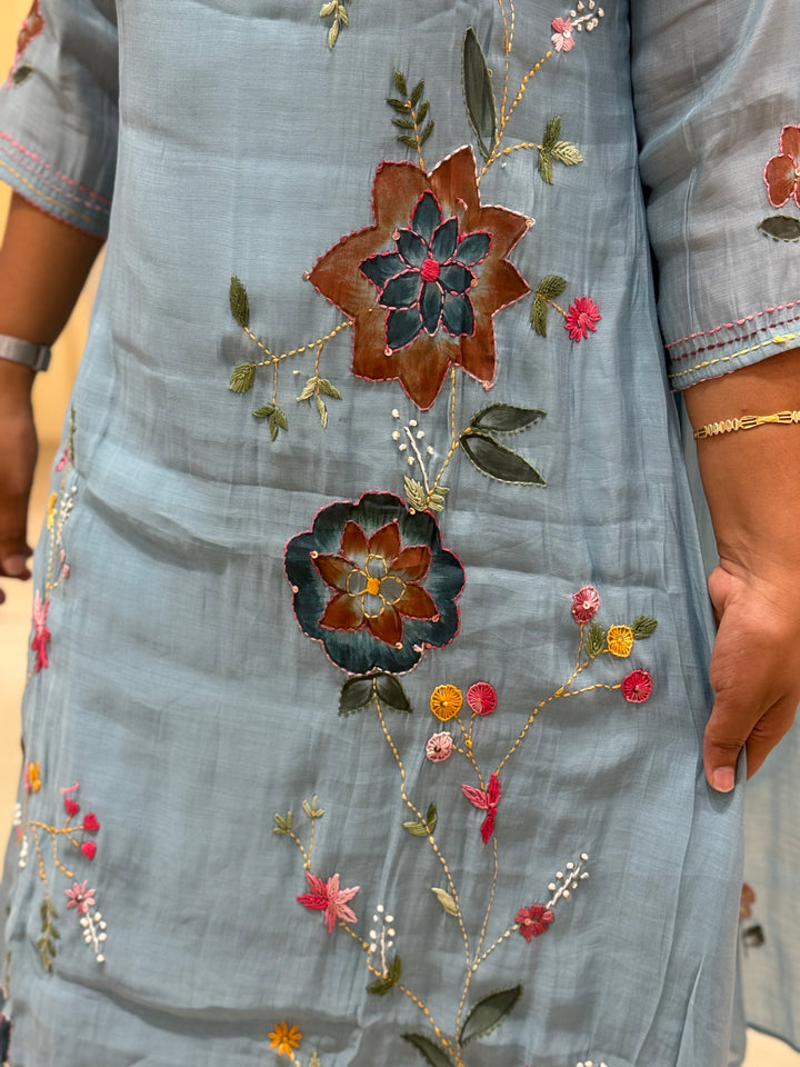 Mul Chanderi Collection with Hand Brush paint and Embroidery work (Cotton Lining) | R206