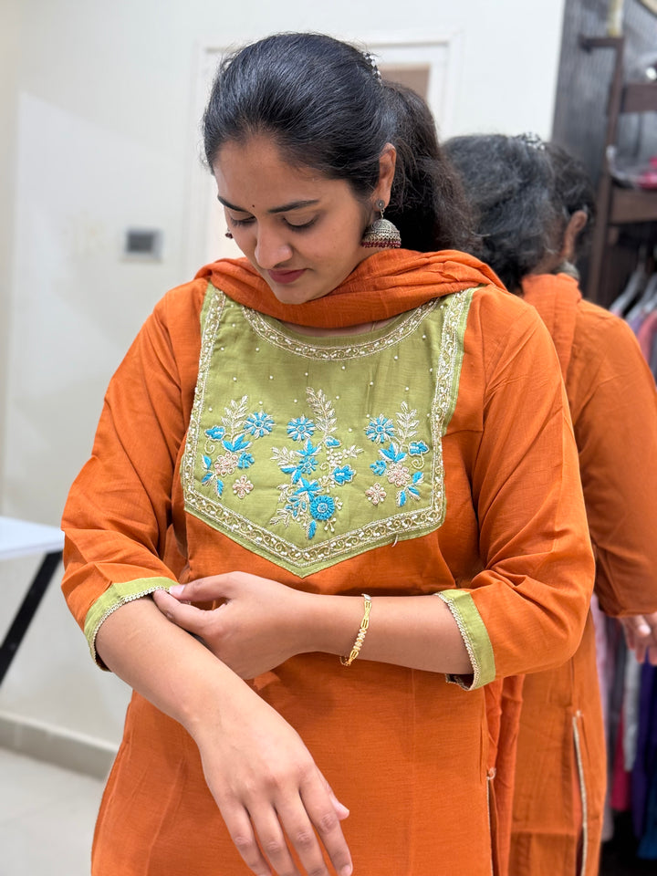 Mul Chanderi Kurta Set – Elegant Collection | R106