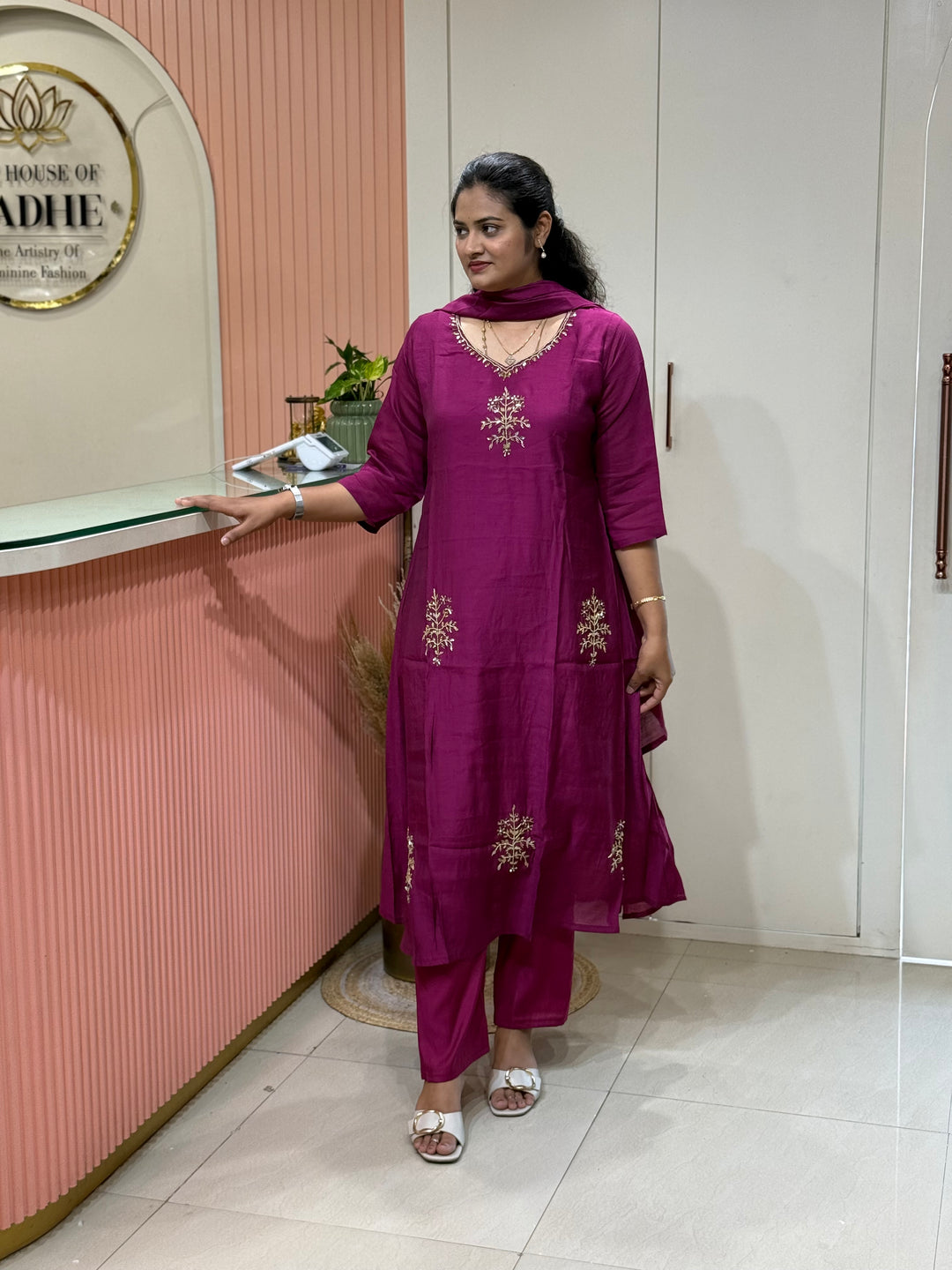 Coral Mul Chanderi with Cut Dana Work | R138