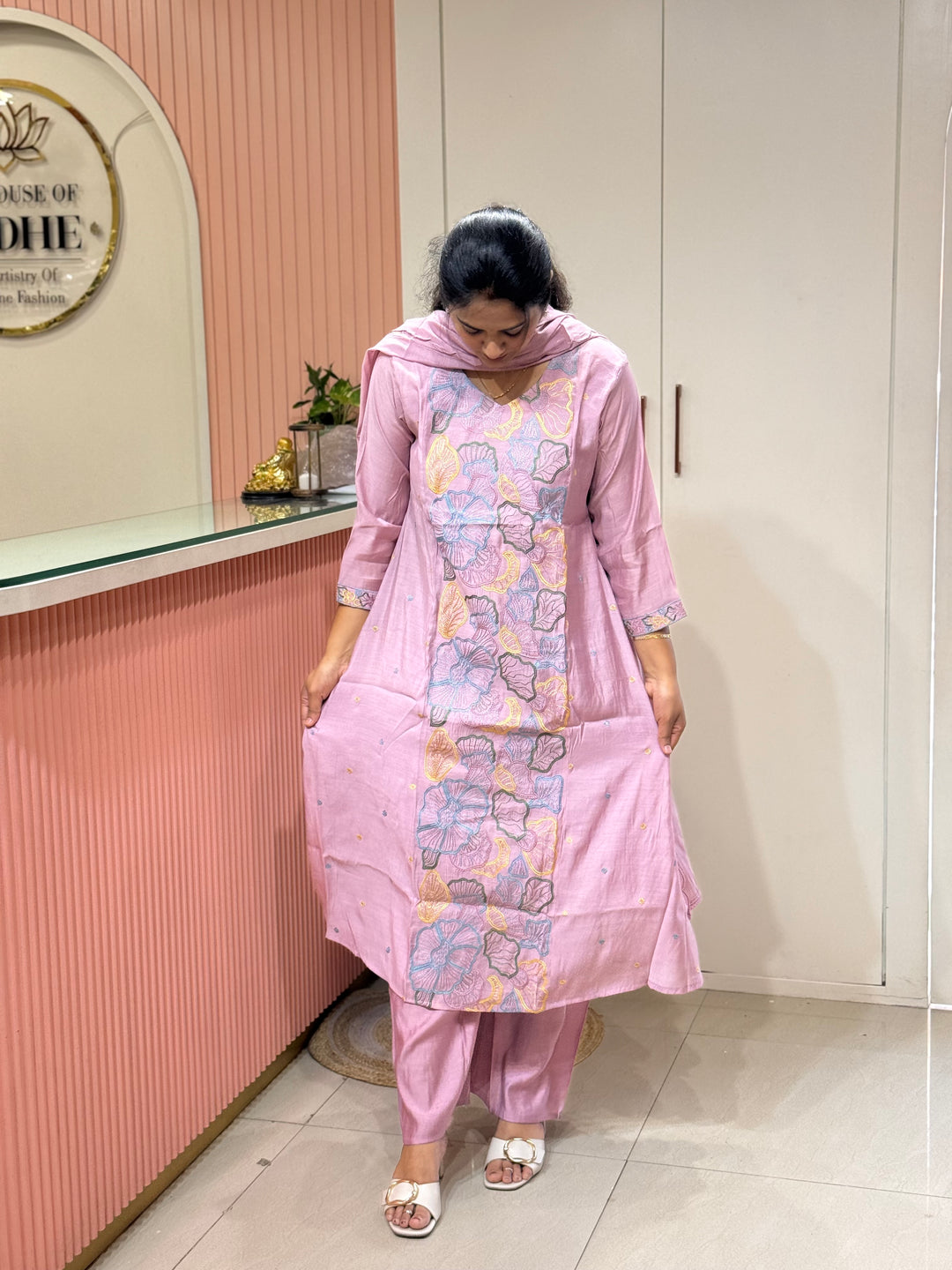 Mul Chanderi with Embroidery work ( Cotton Lining )| R204