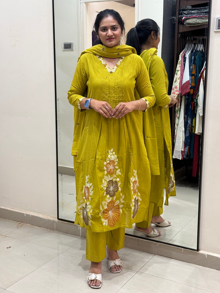 Mulmul Cotton New Collection With Embroidery Work | R190