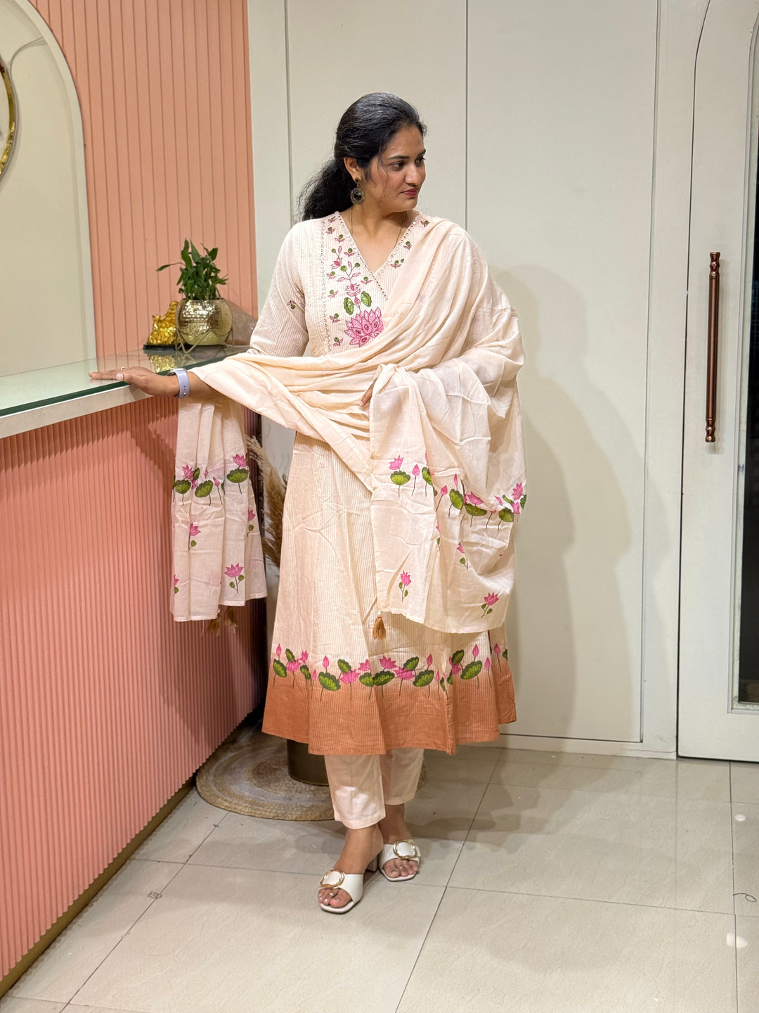 Mulmul Cotton with Brush Paint Collection (Cotton Lining )| R164