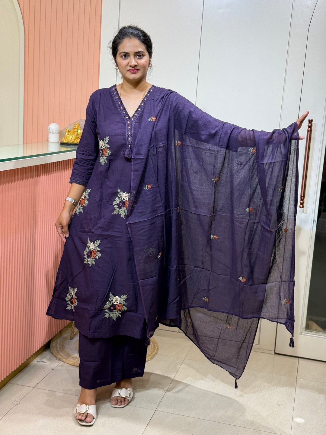 60x60 Cotton Embroidered Collection  | R166