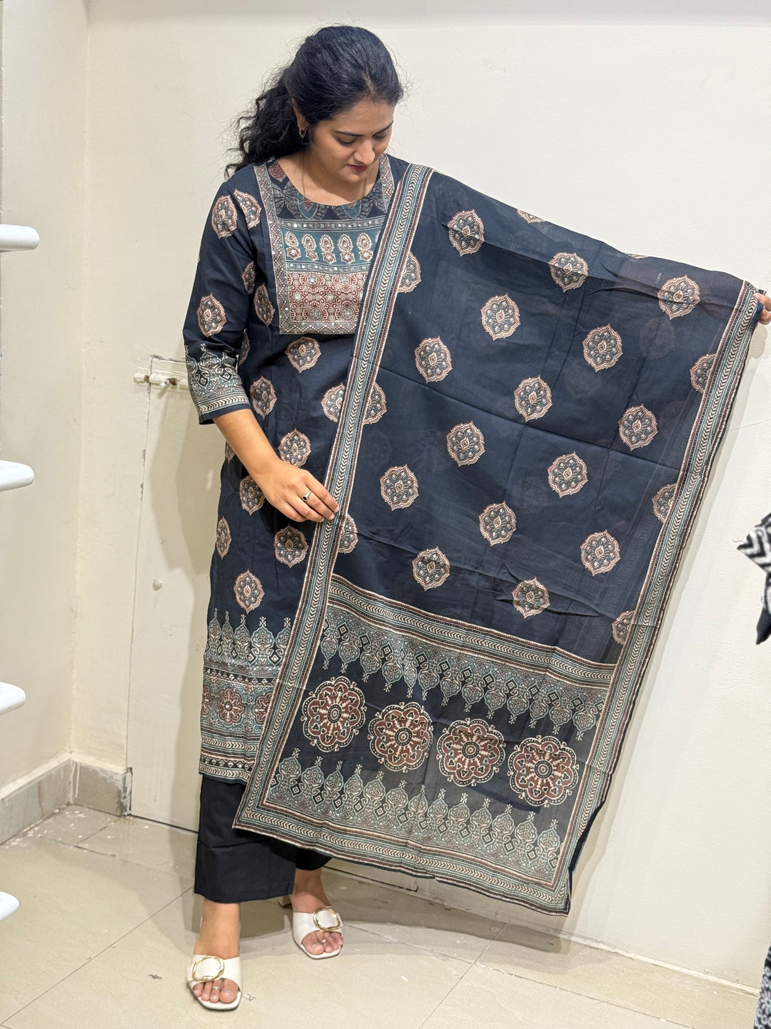 60-60 Cotton Printed 3 Pc Kurta Sets – Premium Soft Collection | R163