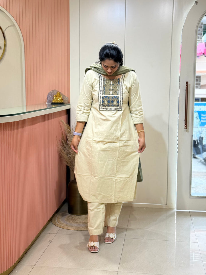 Pure Cotton Collection With Front &amp; Back Patchwork | R210