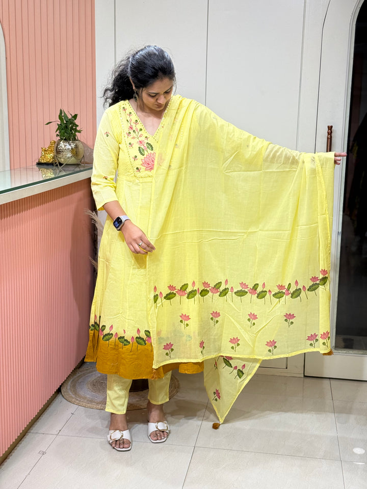Mulmul Cotton with Brush Paint Collection (Cotton Lining )| R164
