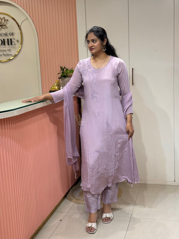 Pure Chinon Collection with Handwork | R117