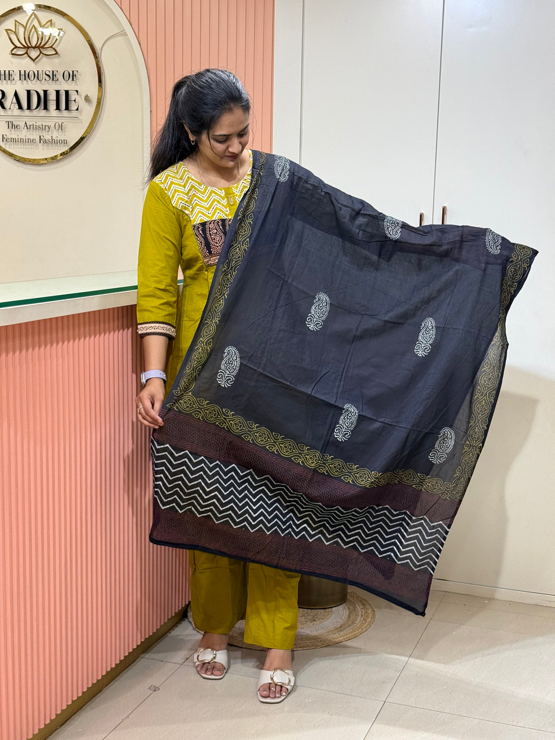 Pure Cotton Collection with Patchwork | R210