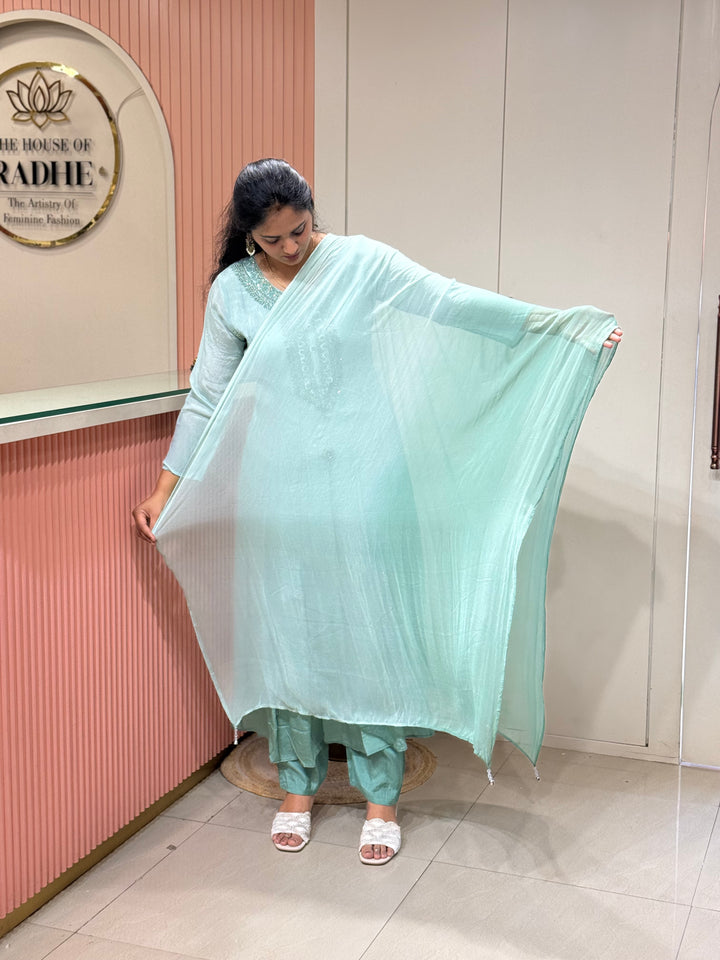 Pure Chinon Collection with Handwork | R117