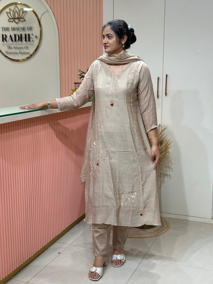 Pure Banarasi Mul Chanderi with Cotton Lining | R218