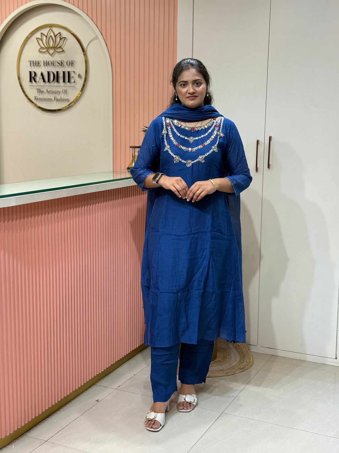 Pure Banarasi Mul Chanderi 3 Pcs Kurti set and Hand Embroidery work| R218