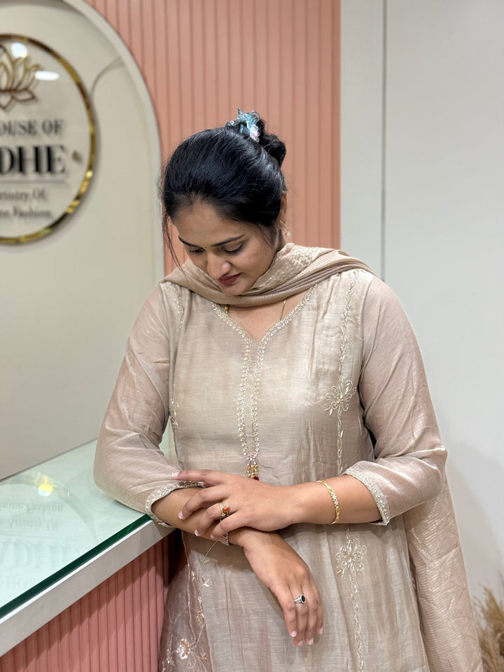Pure Banarasi Mul Chanderi with Cotton Lining | R218