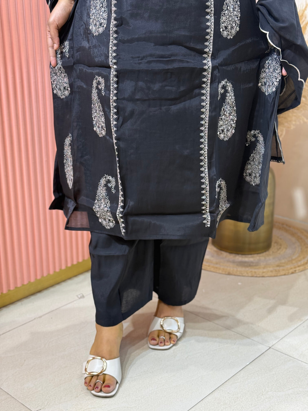 Mul Chanderi with Embroidery work (Cotton Lining) | R138