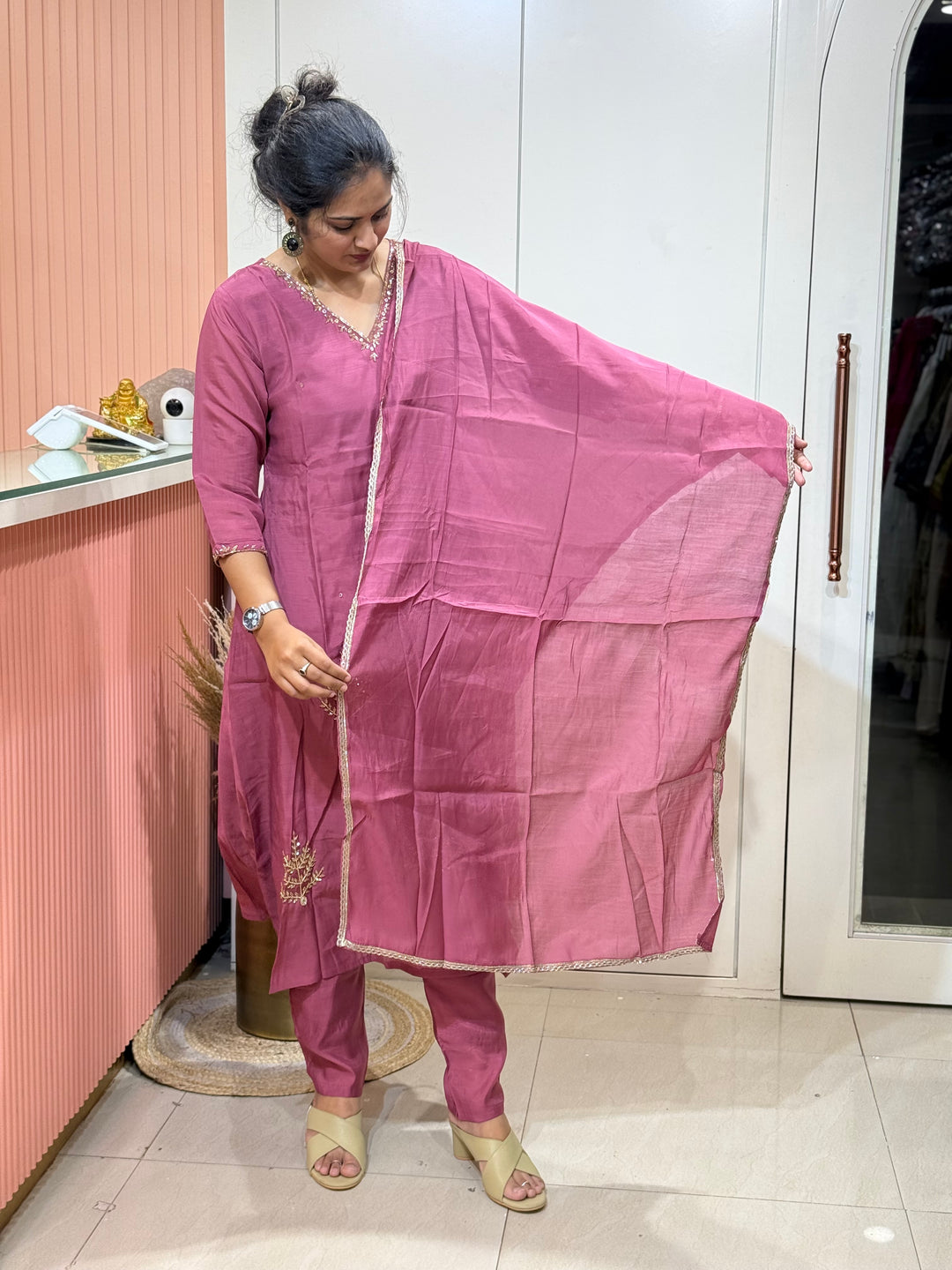 S Mul Chanderi 3 Pc Kurta Set | Semi Party Wear (New Arrivals )| R138