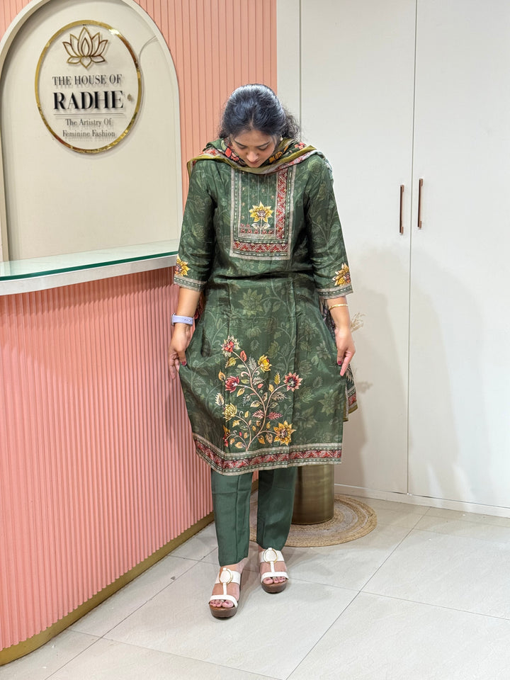 Tusser fabric with Figure design Collection (Cotton Lining )| R227