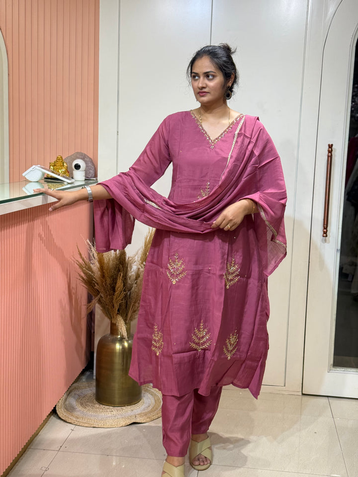 S Mul Chanderi 3 Pc Kurta Set | Semi Party Wear (New Arrivals )| R138