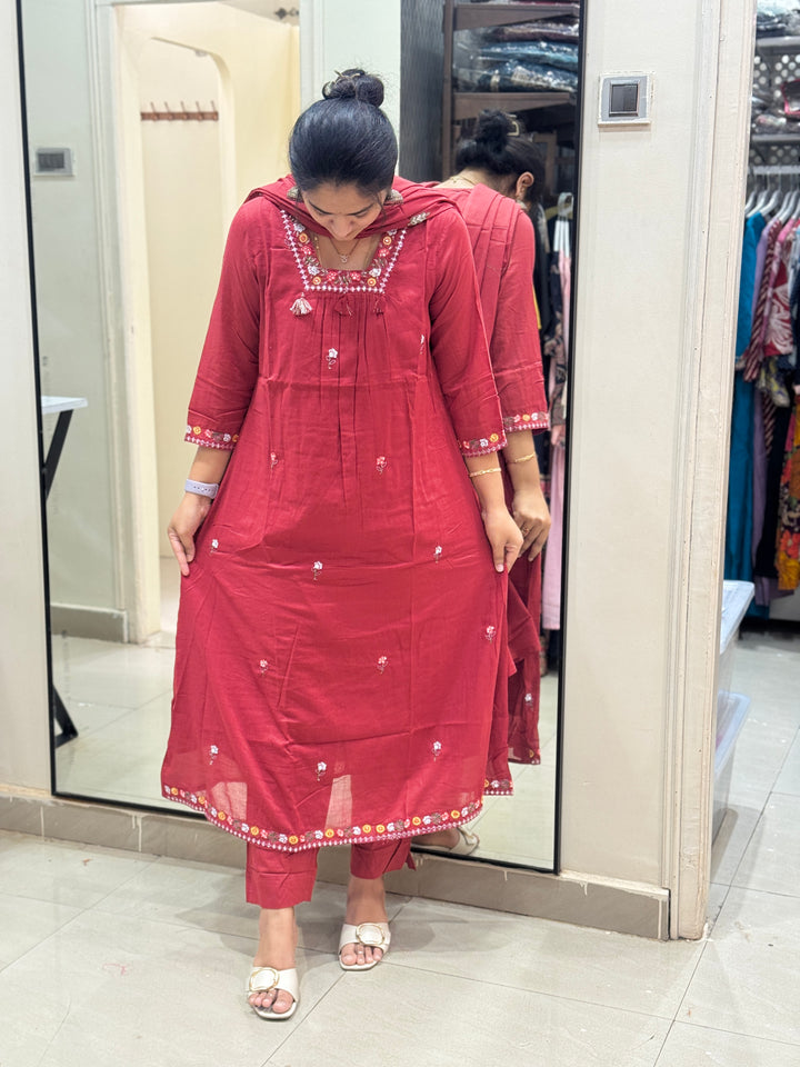 Soft Mul Cotton 3 Pcs Kurta Set | R122